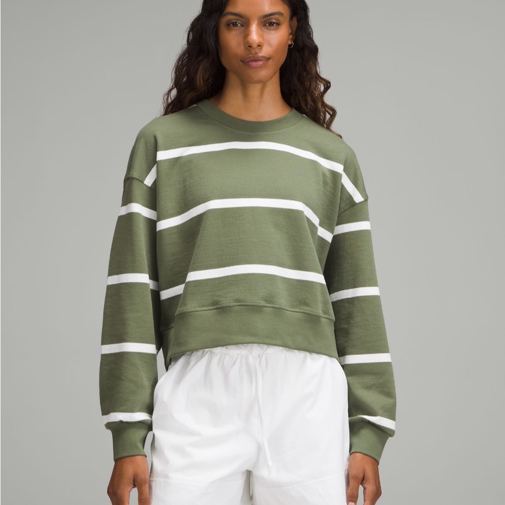 Lululemon Perfectly Oversized Cropped Crew Pullover